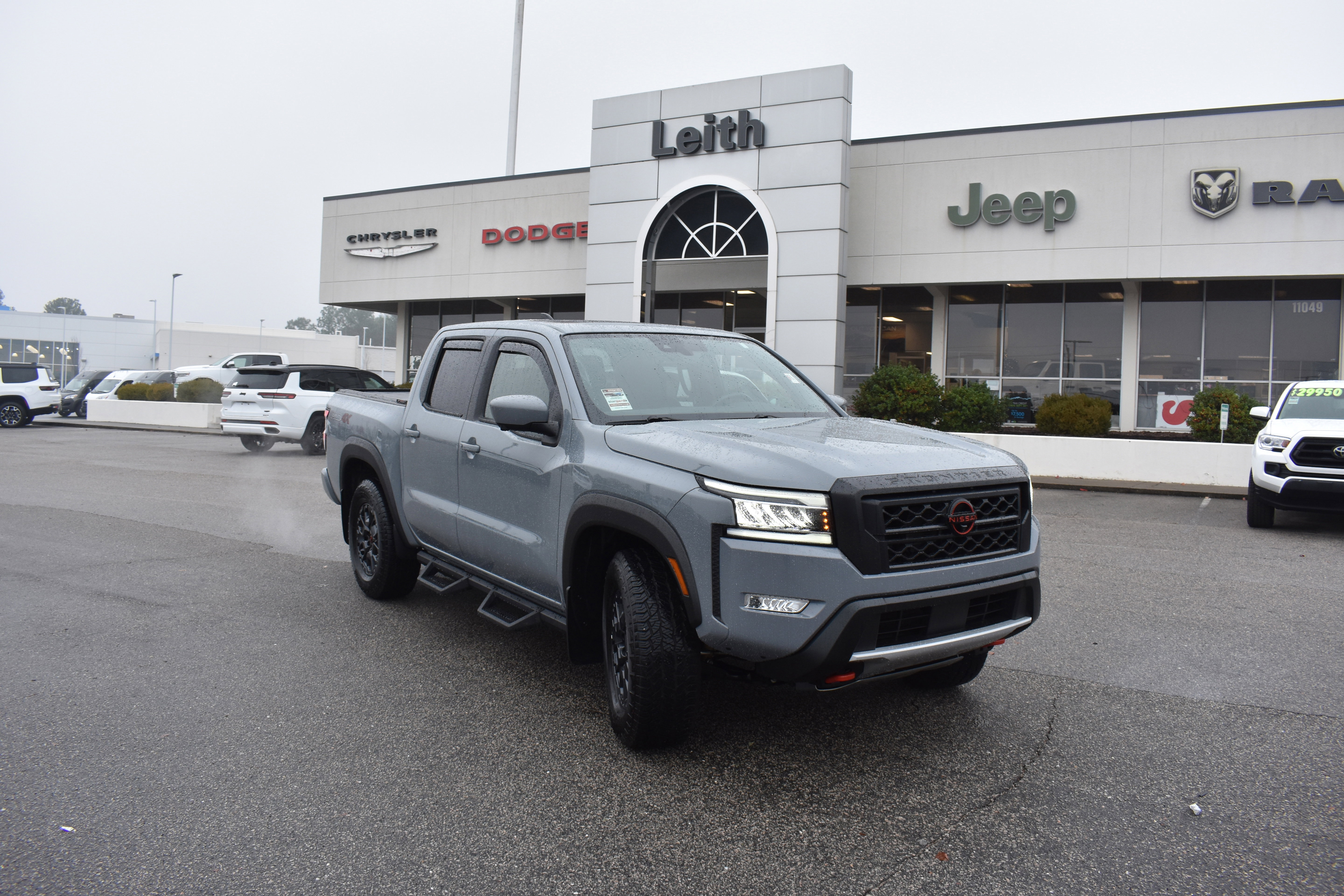 Used 2023 Nissan Frontier PRO-4X w/ Pro-4X Premium Package