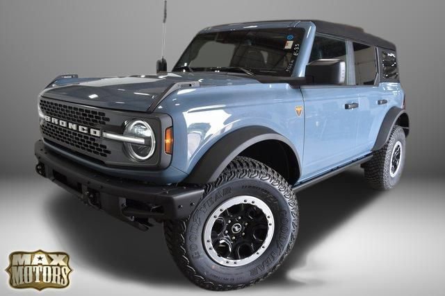 New 2024 Ford Bronco Badlands w/ Sasquatch Package image 6