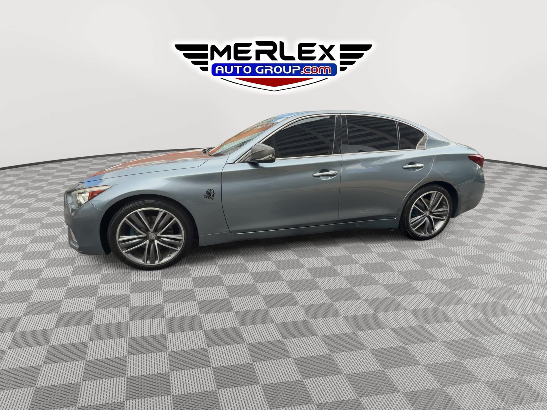 Used 2019 INFINITI Q50 Luxe RWD image 4