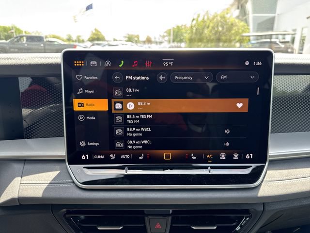 New 2026 Volkswagen Tiguan SE R-Line AWD/4WD image 13