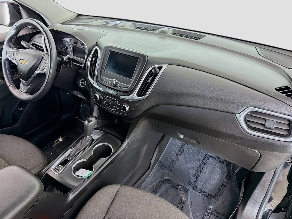 Used 2020 Chevrolet Equinox LT w/ Driver Convenience Package FWD image 19