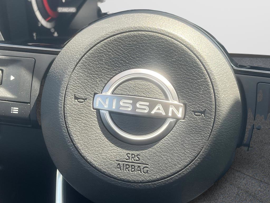 Used 2023 Nissan Rogue Platinum image 24