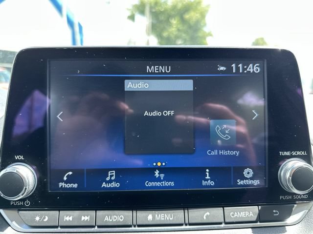 Used 2025 Nissan Sentra SV FWD image 25
