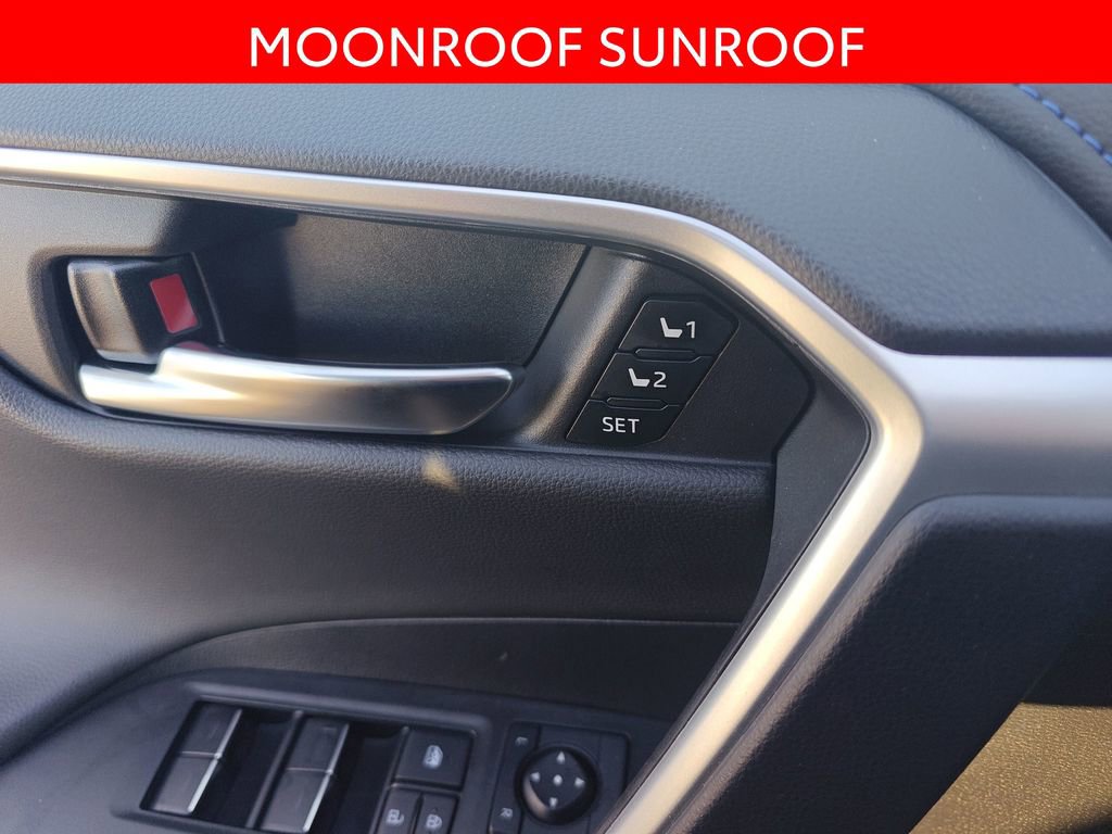 Used 2025 Toyota RAV4 XSE image 6