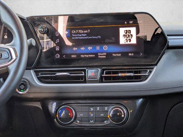 Used 2025 Chevrolet TrailBlazer LT w/ LT Cold Weather Package image 11