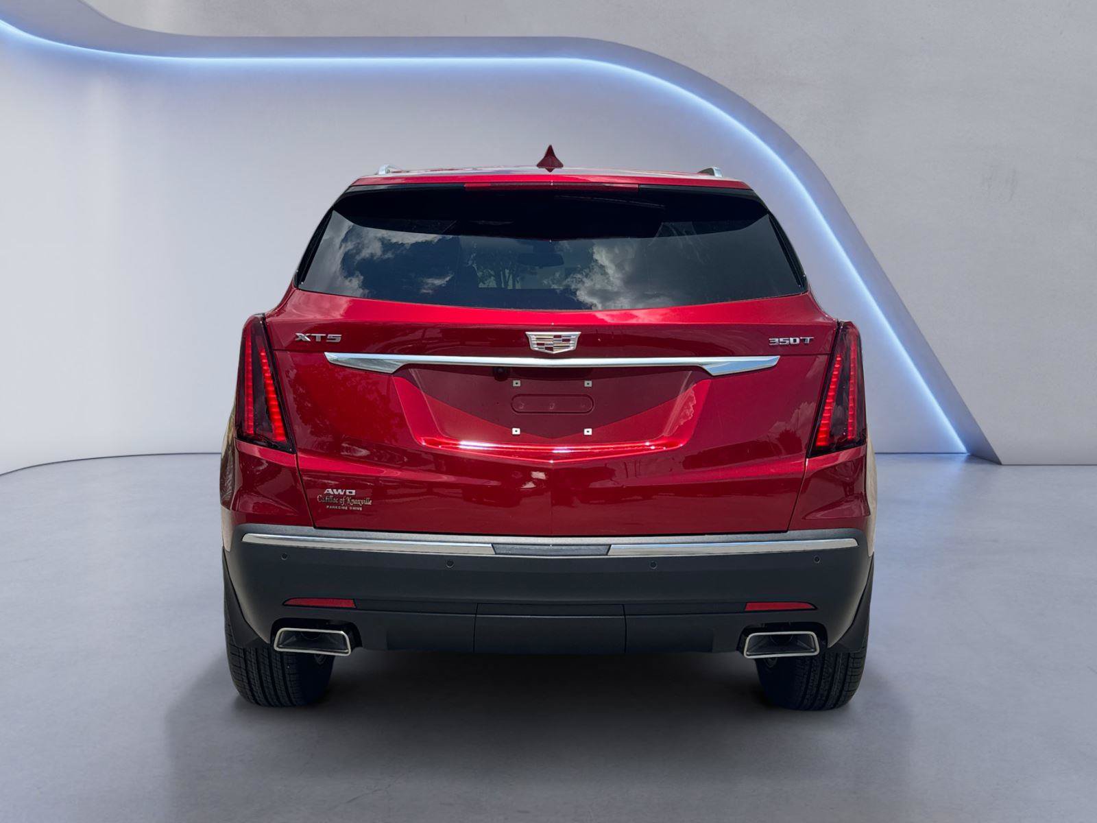 New 2026 Cadillac XT5 Luxury AWD/4WD image 4