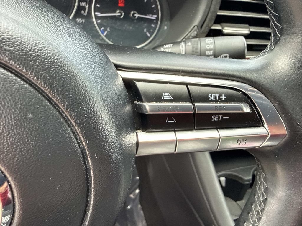 Used 2021 MAZDA MAZDA3 s FWD image 36
