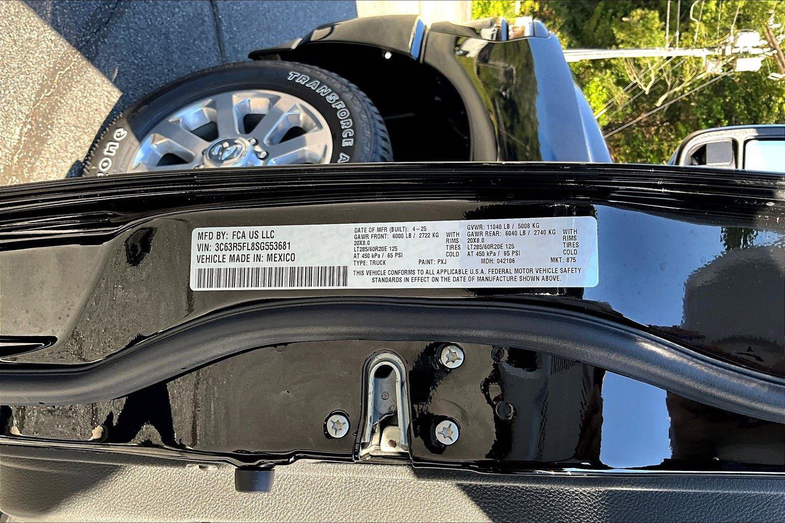 New 2025 RAM 2500 Laramie image 13