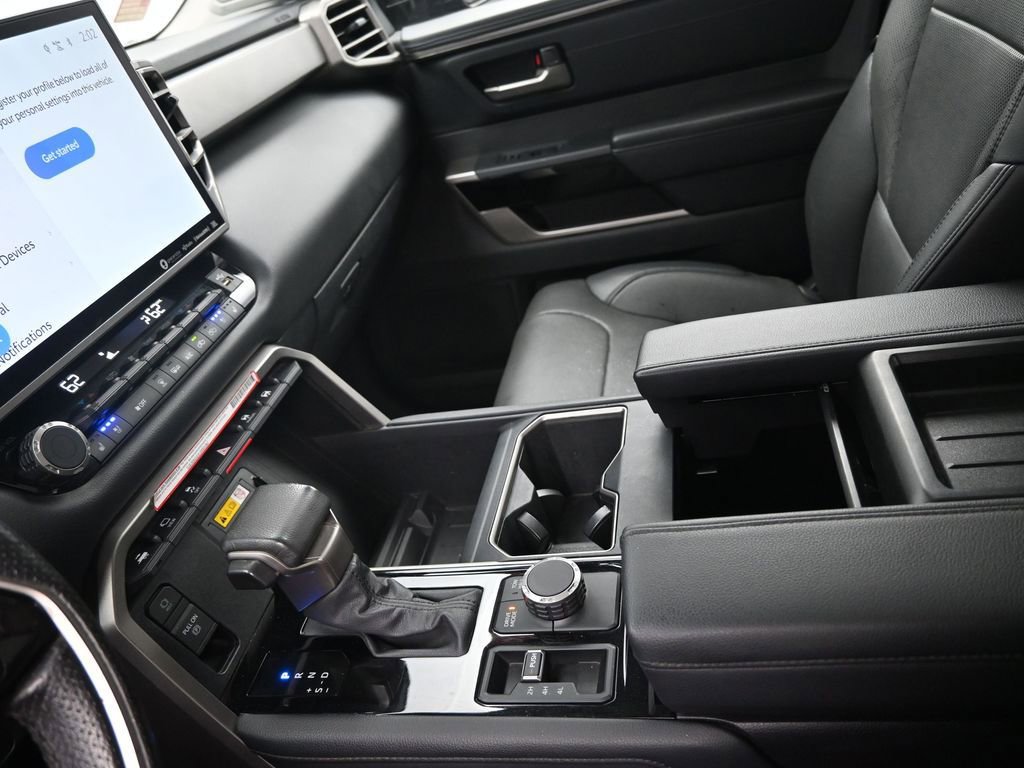 Used 2022 Toyota Tundra Limited image 19