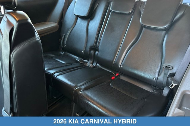 Used 2026 Kia Carnival LXS FWD image 17