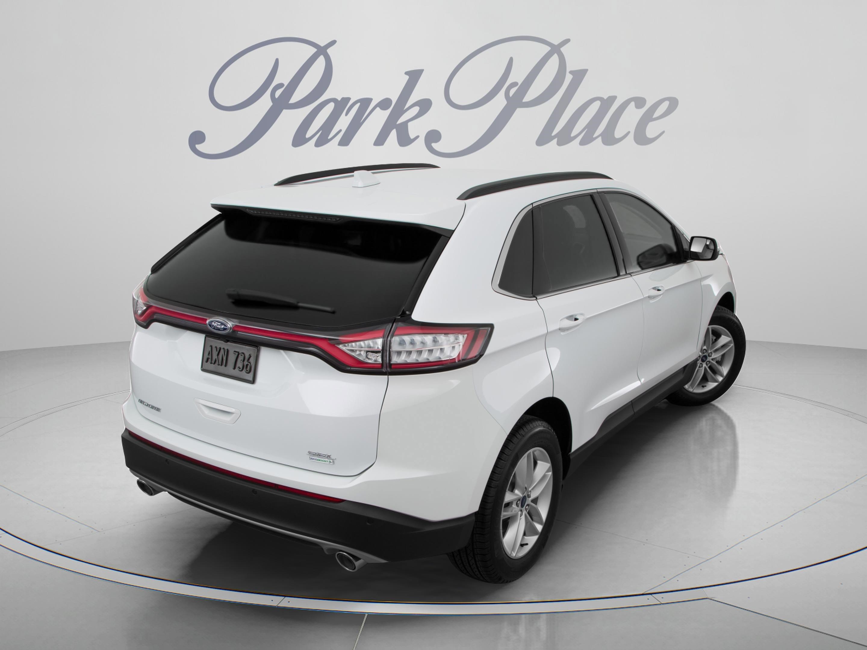 Used 2015 Ford Edge SEL w/ Equipment Group 201A FWD image 4