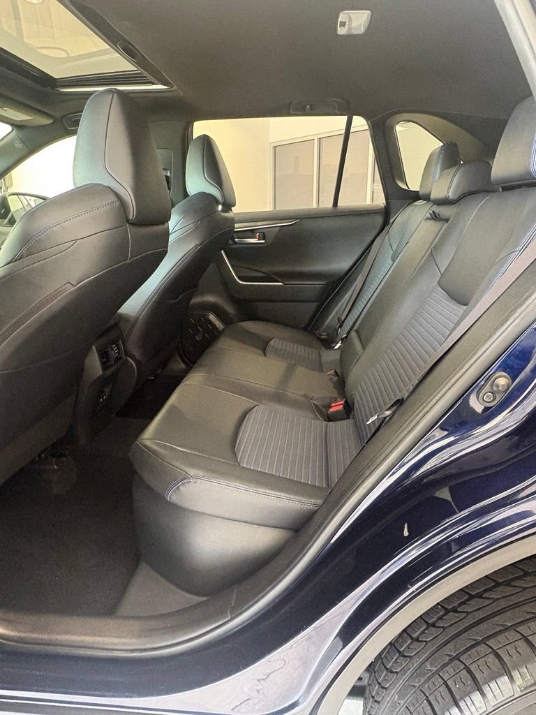 Used 2020 Toyota RAV4 XSE AWD/4WD image 13