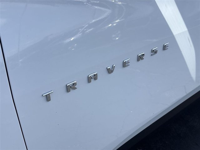 Certified 2023 Chevrolet Traverse LT FWD image 30