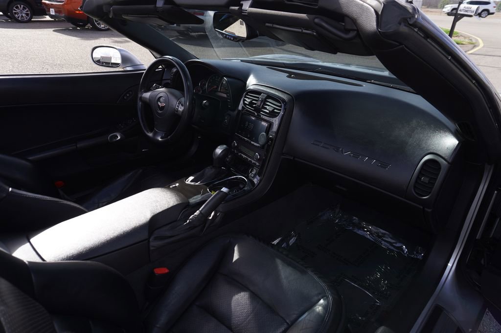 Used 2008 Chevrolet Corvette Convertible w/ Preferred Equipment Group image 26