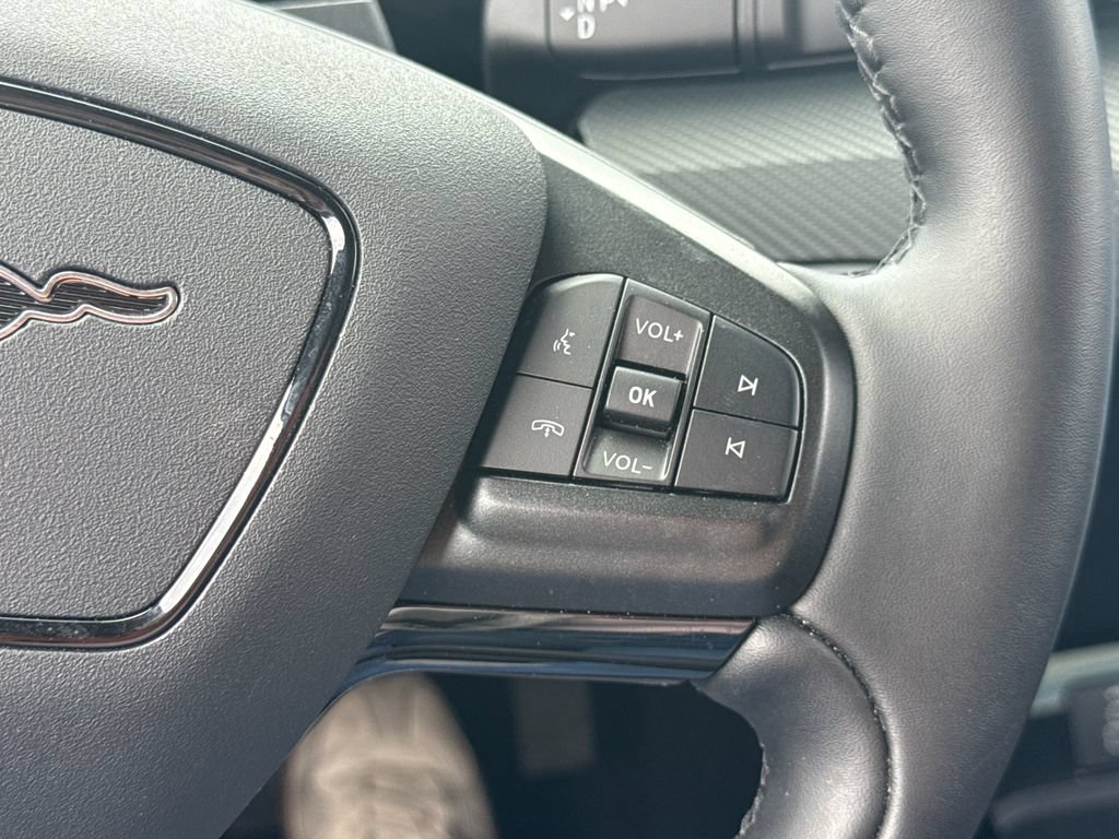 Used 2025 Ford Mustang Mach-E Select AWD/4WD image 39