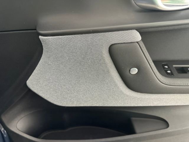 Used 2022 Polestar Polestar 2 w/ Plus Package image 27