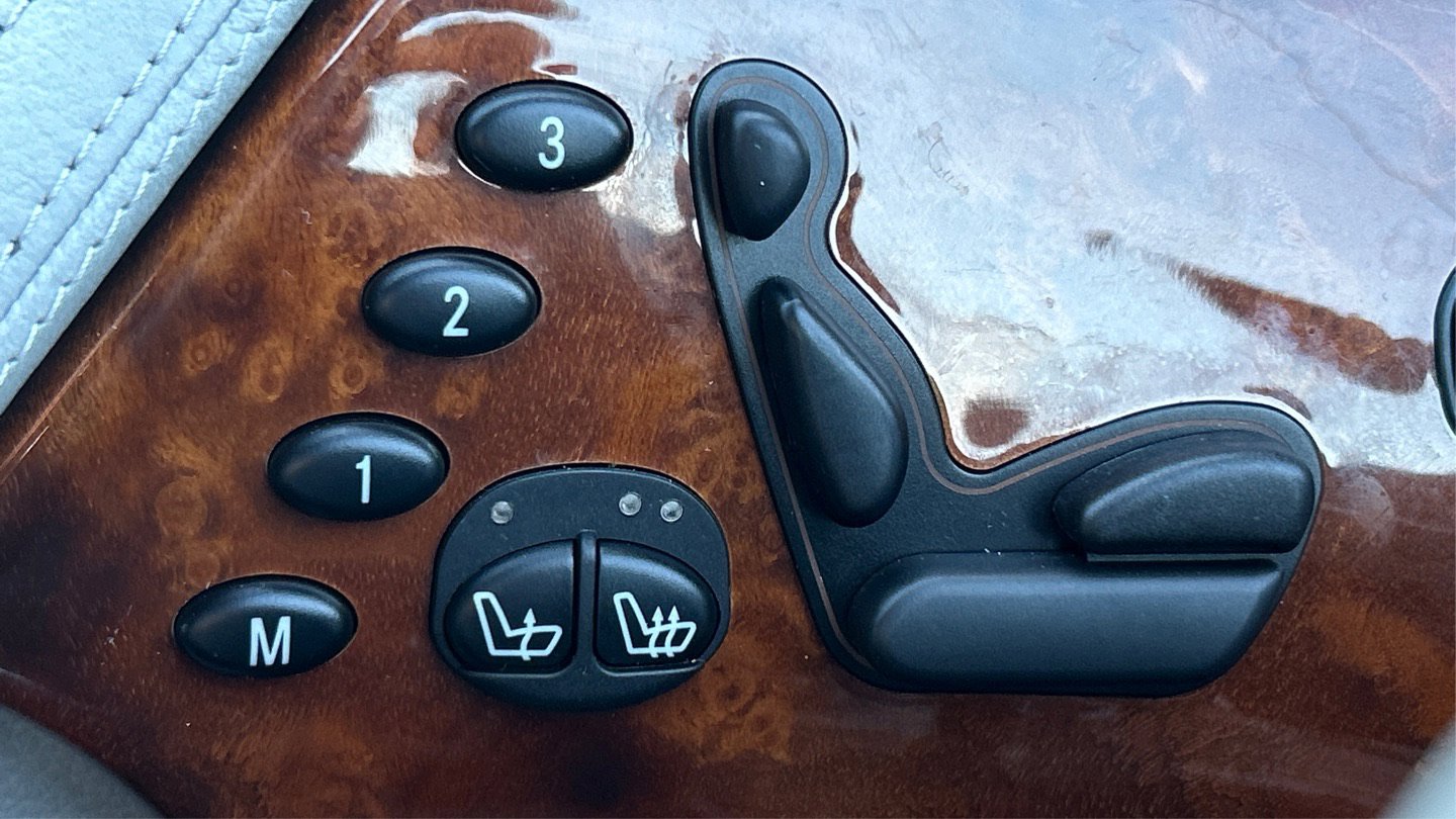 Used 2002 Mercedes-Benz CL 500 image 34