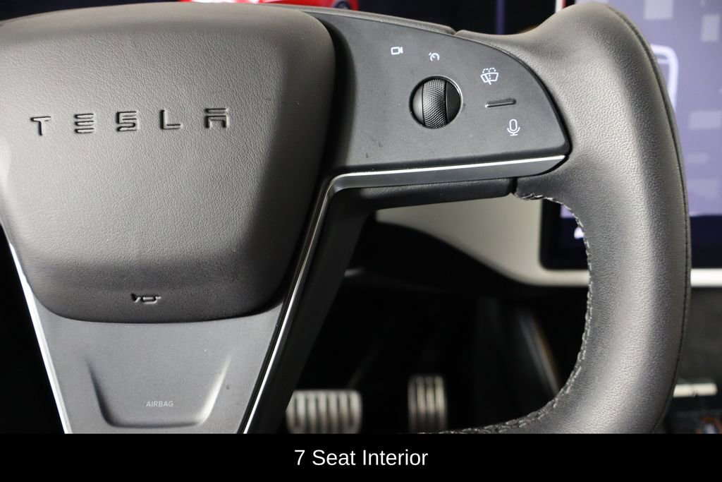 Used 2023 Tesla Model X image 7