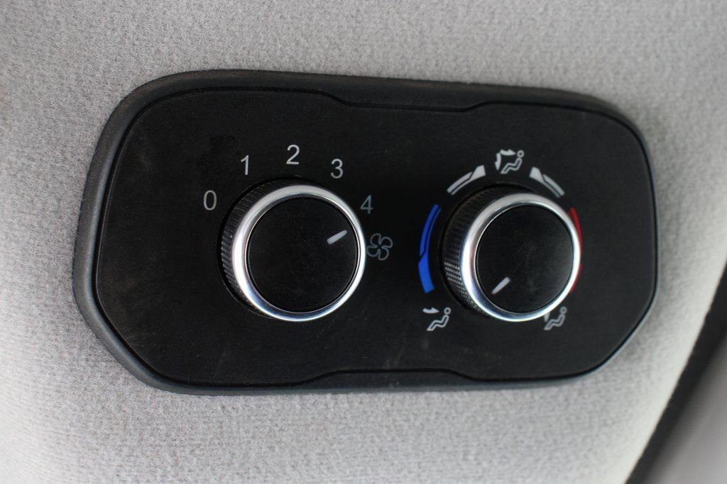 Used 2020 Ford Transit 150 XL image 22