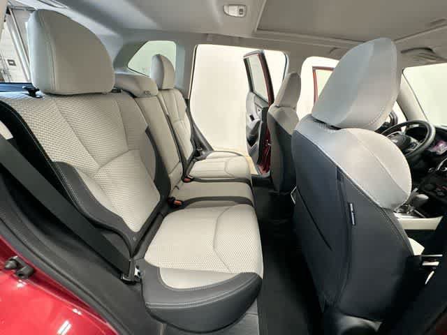 Certified 2022 Subaru Forester Premium AWD/4WD image 24