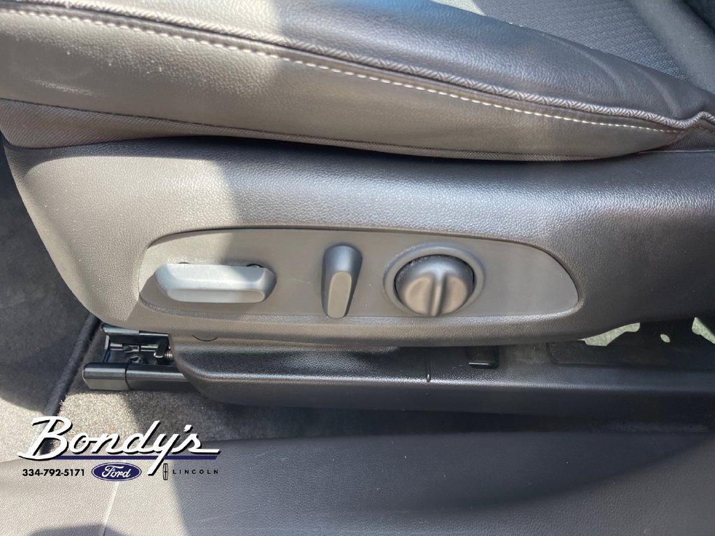 Used 2023 Buick Encore GX Select FWD image 9