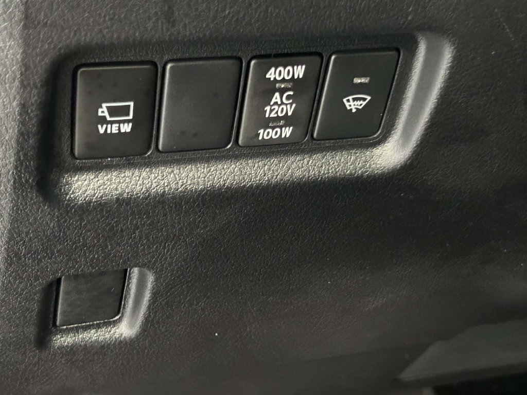 Used 2024 Toyota 4Runner Limited AWD/4WD image 19