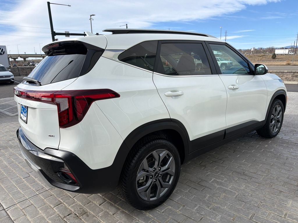 Used 2024 Kia Seltos S image 5