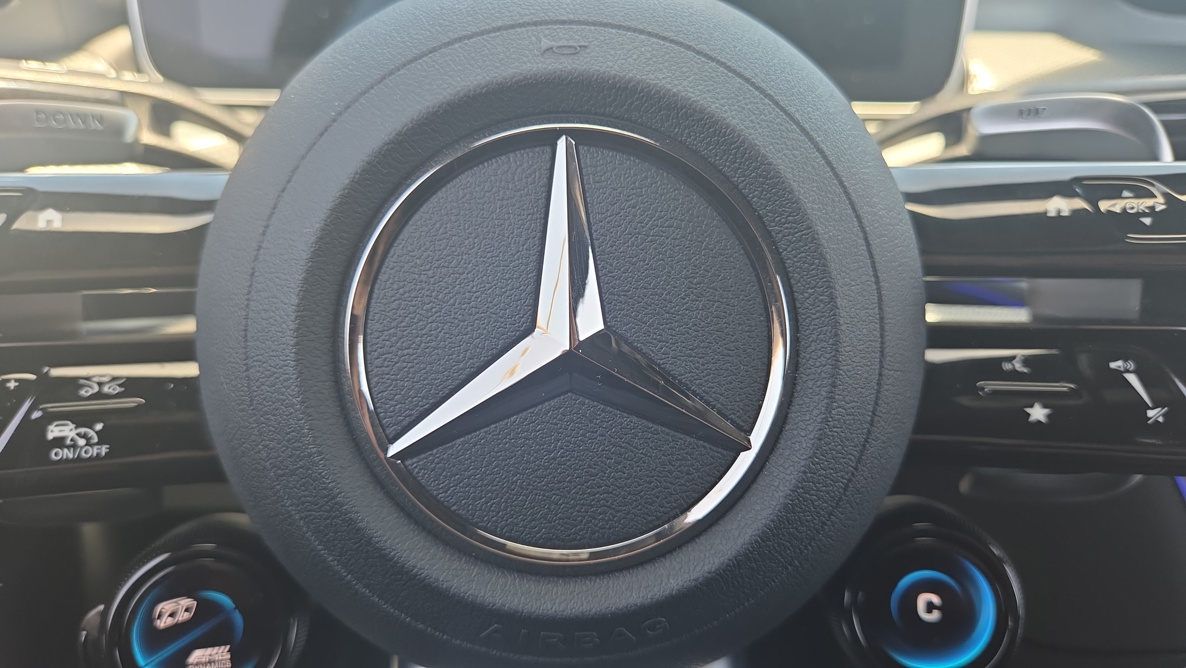 Used 2025 Mercedes-Benz CLE 53 AMG 4MATIC Cabriolet image 23