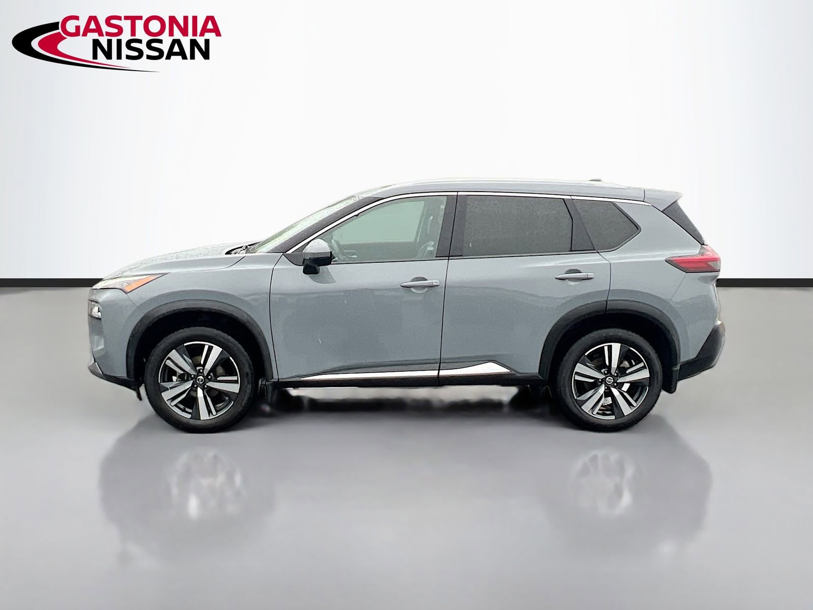 Used 2021 Nissan Rogue SL image 5
