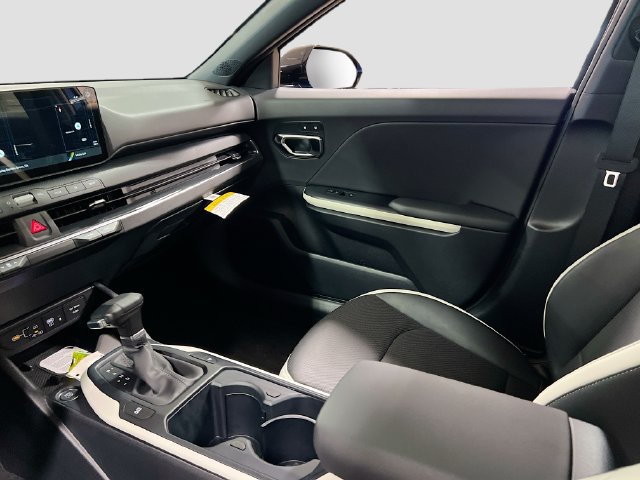 New 2025 Kia K4 EX w/ GT-Line Premium Package FWD image 25