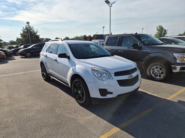 Used 2015 Chevrolet Equinox LT w/ Driver Convenience Package FWD image 3