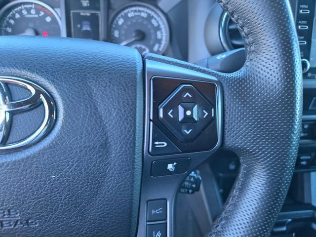 Certified 2022 Toyota Tacoma TRD Off-Road w/ Technology Package AWD/4WD image 22