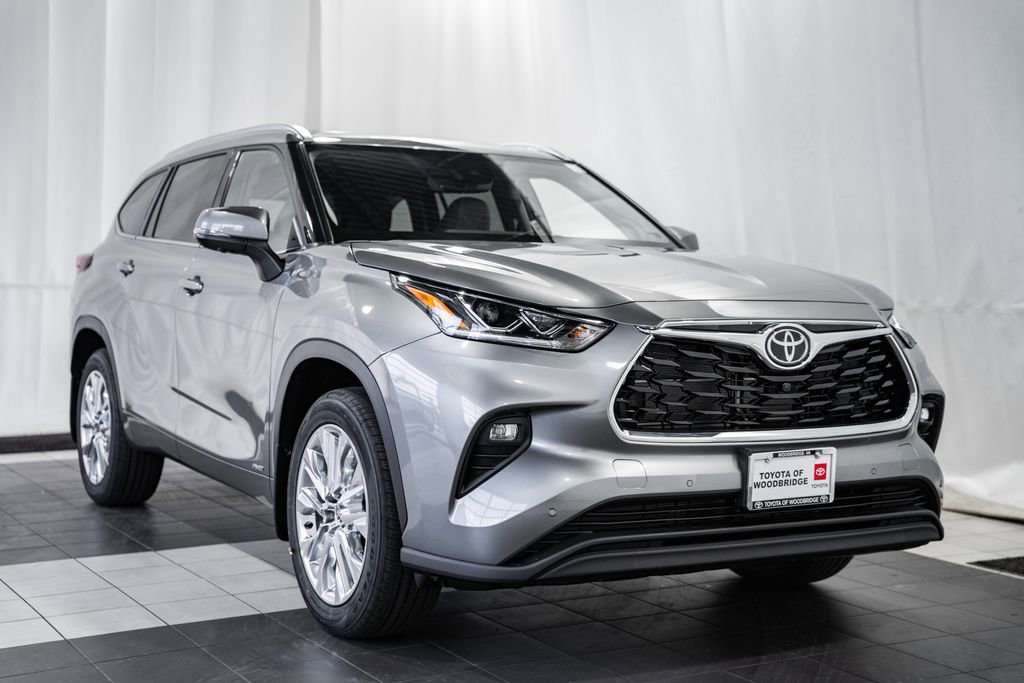 New 2026 Toyota Highlander Limited
