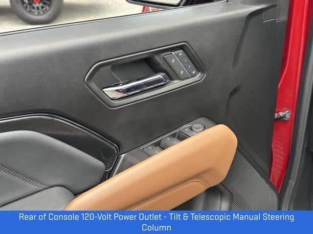 Certified 2024 GMC Canyon AT4 w/ AT4 Premium Package AWD/4WD image 18