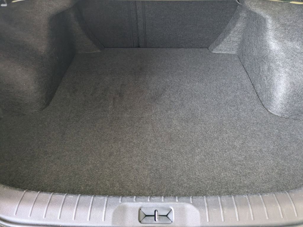 Used 2025 Nissan Altima 2.5 SV image 28