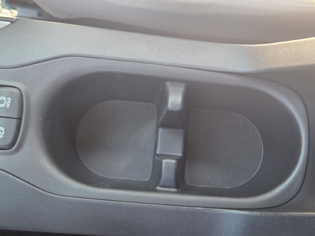 Used 2024 Toyota Corolla Cross L FWD image 29