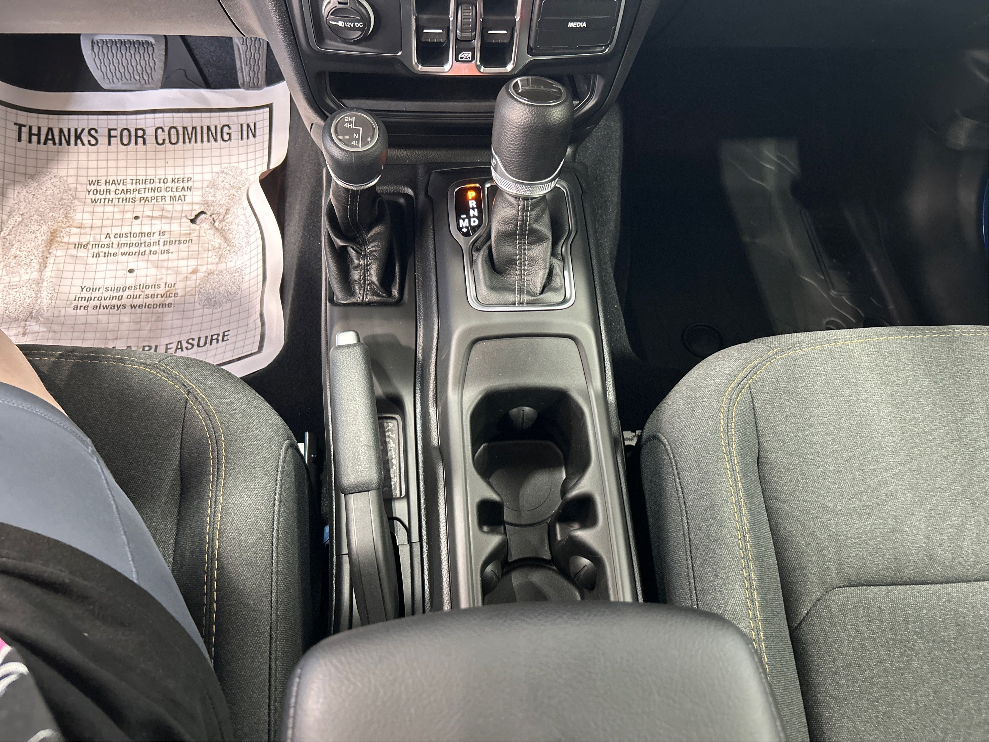 New 2026 Jeep Gladiator Sport AWD/4WD image 14
