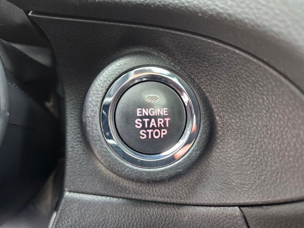 Used 2024 Subaru Ascent Limited w/ Technology Package image 31