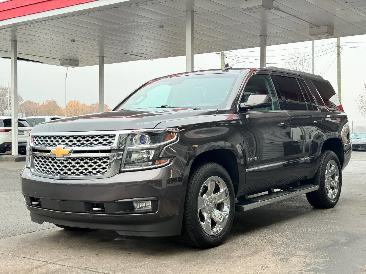 Used 2017 Chevrolet Tahoe LT w/ LT Signature Package image 6