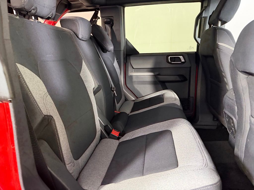 Used 2023 Ford Bronco Black Diamond image 26