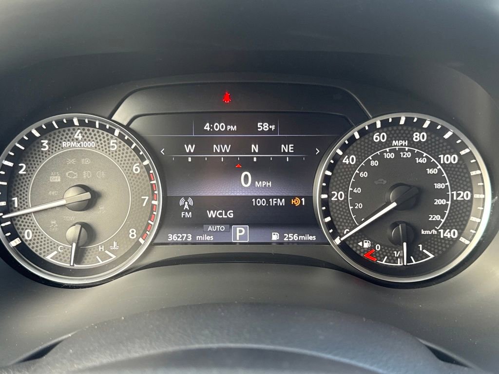 Used 2023 Nissan Armada SL w/ Captain's Chairs Package image 39