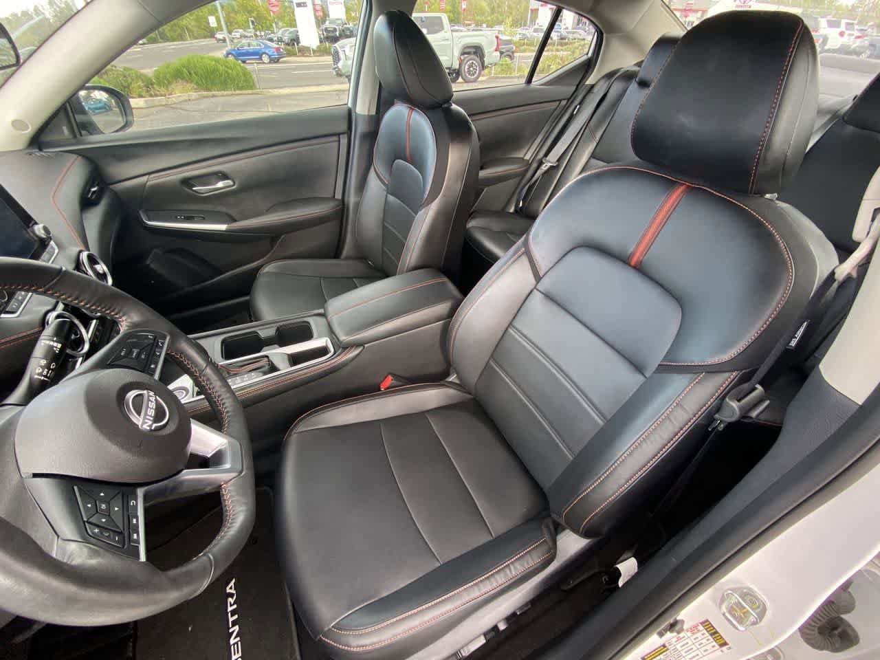 Used 2025 Nissan Sentra SR w/ SR Premium Package FWD image 11