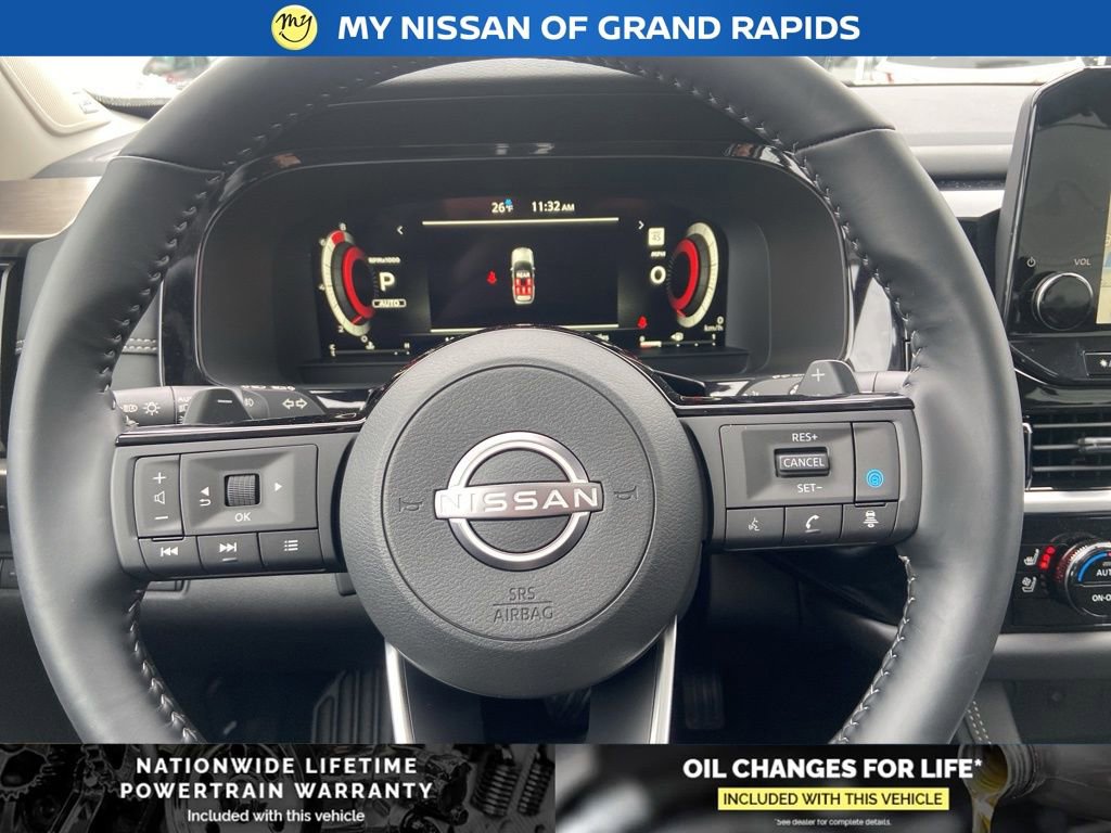 New 2025 Nissan Pathfinder Platinum image 13