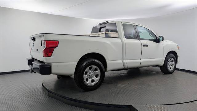 Used 2022 Nissan Titan S RWD image 8