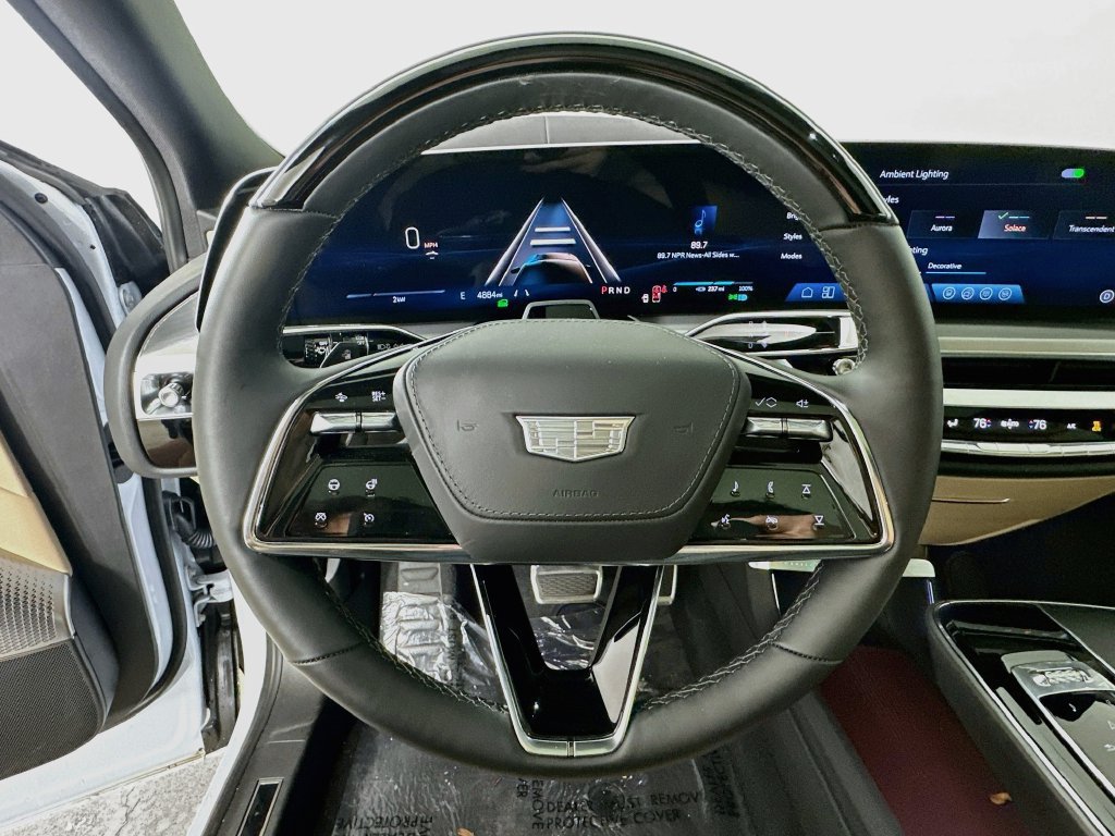 New 2026 Cadillac Lyriq Signature Luxury w/ Nappa Leather Package AWD/4WD image 11