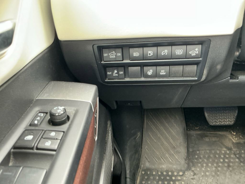 Used 2023 Toyota Tundra Capstone image 23