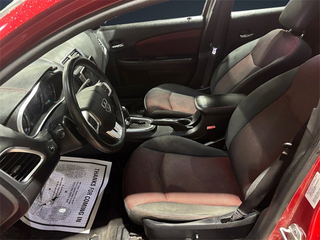 Used 2014 Dodge Avenger SXT w/ Rallye Appearance Group image 9