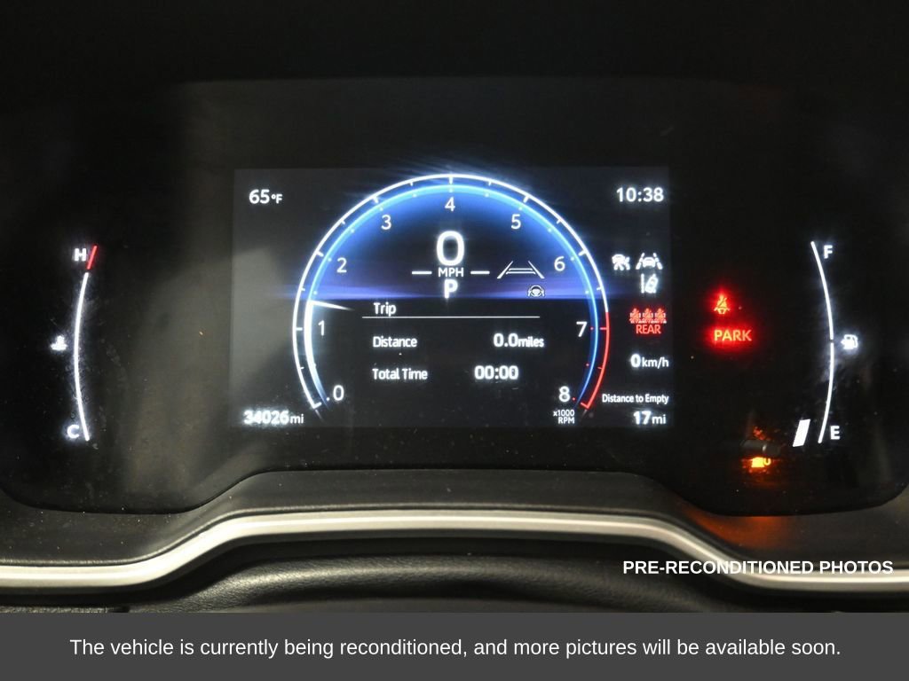 Used 2023 Toyota Corolla Cross XLE image 19