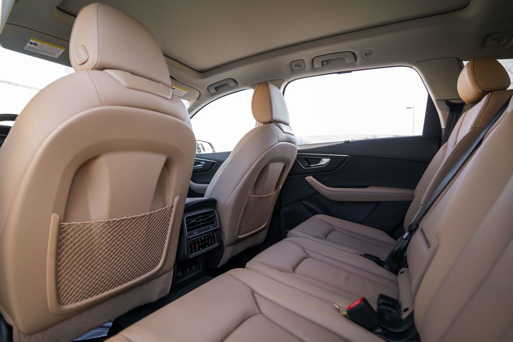Used 2025 Audi Q7 2.0T Premium Plus w/ Premium Plus Package image 29