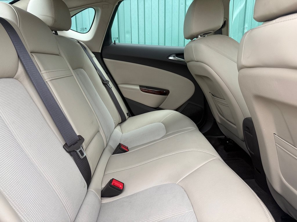 Used 2012 Buick Verano FWD image 10